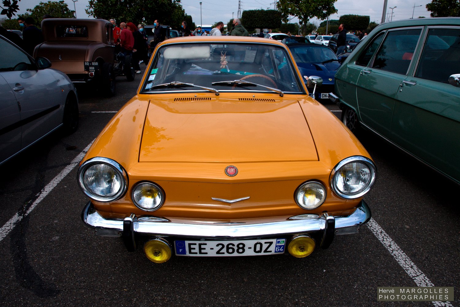 Fiat 850 Sport-01.jpg